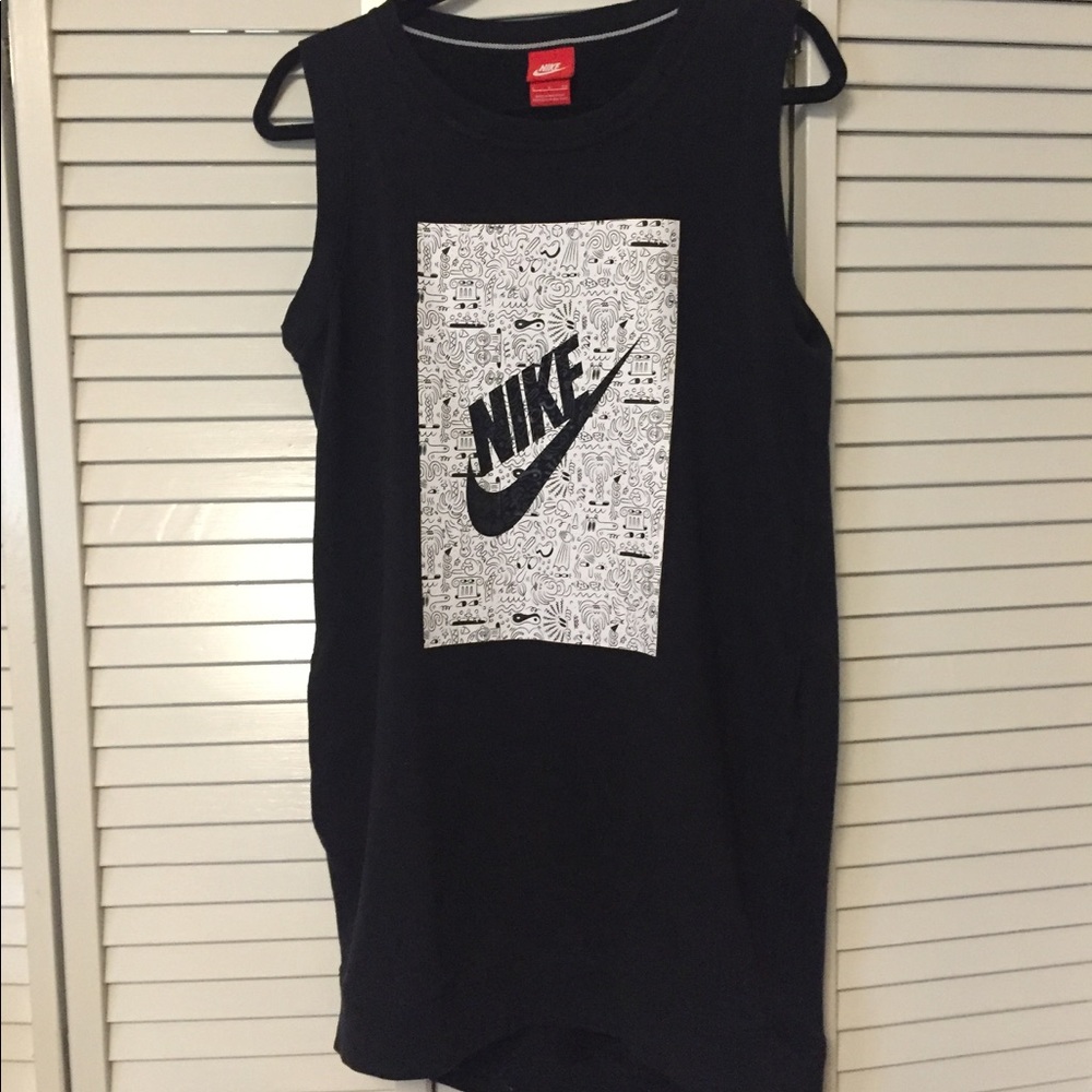 Nike Women's Black 'Rally' Sleeveless Shirt Dress
